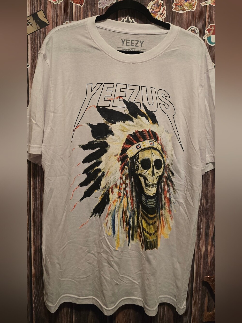 YEEZY T.SHIRT